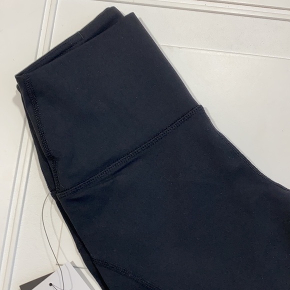 NWT Glyder Black Inside Out Leopard Print Leggings XS - Picture 4 of 8